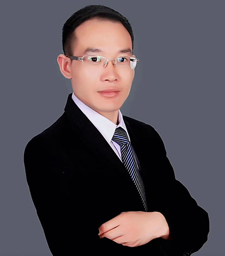Tom：Mr. Wang