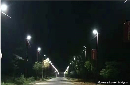 400W solar integrated street lights
